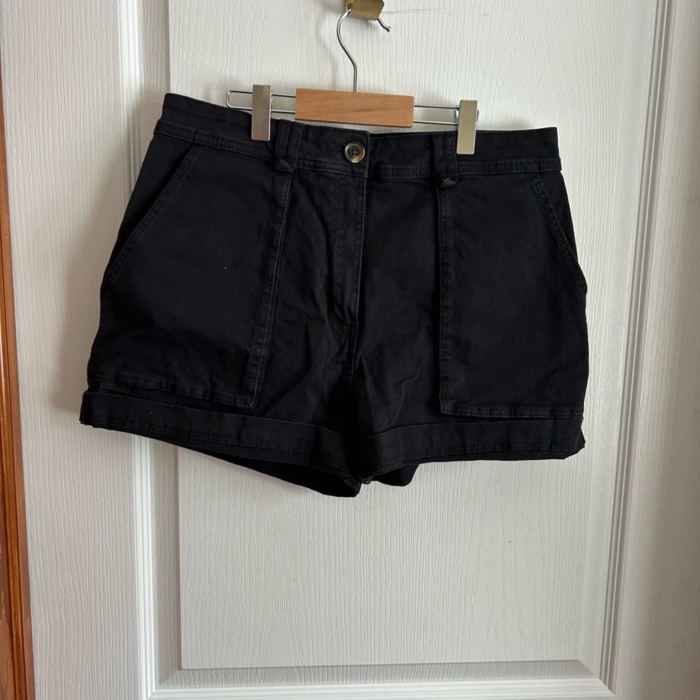 H&M Black High Waist Women's Shorts